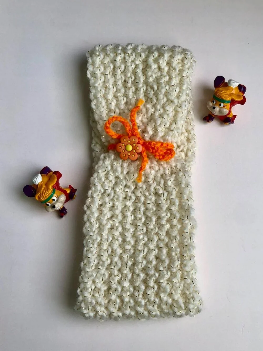 Knitted headband, Ear warmer with flower button